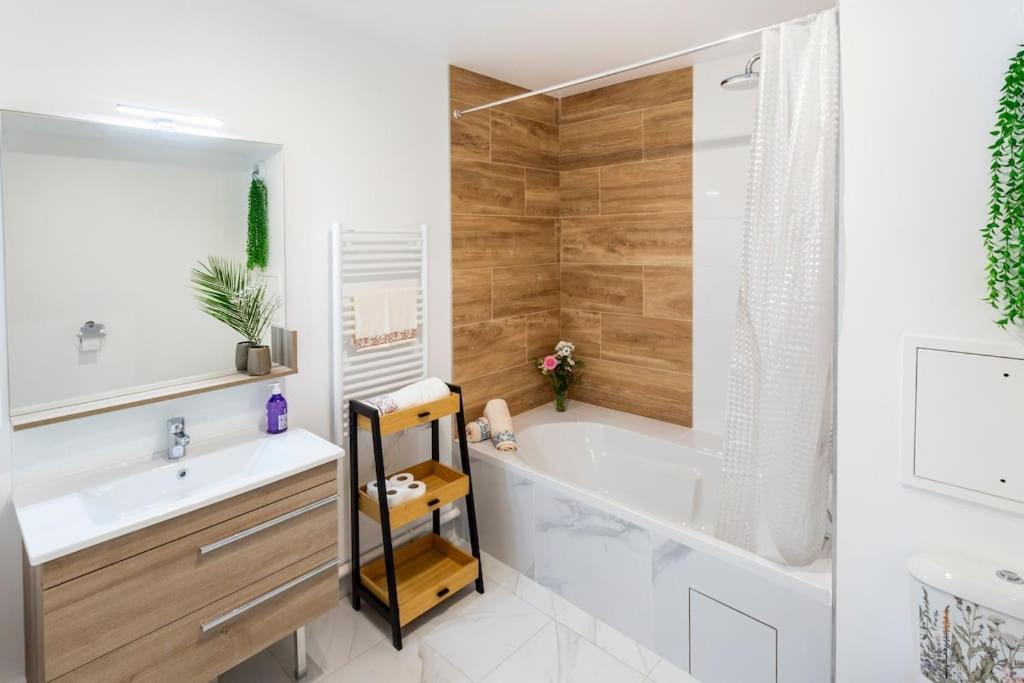 Peter Pan Lodge - 15Min Walk To Disney Chessy  Luaran gambar